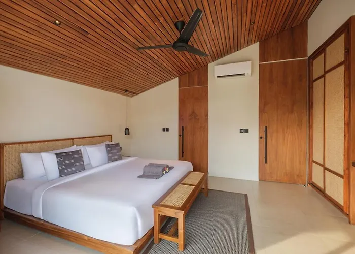 Villa Tok, 4 Mins Walk To *
